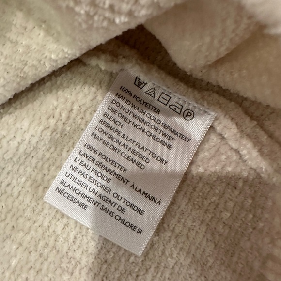 Urban Outfitters Sweater - Picture 5 of 7